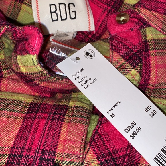 LAST 1- NEW UO combo oversized flannel shirt or shacket - Picture 6 of 10